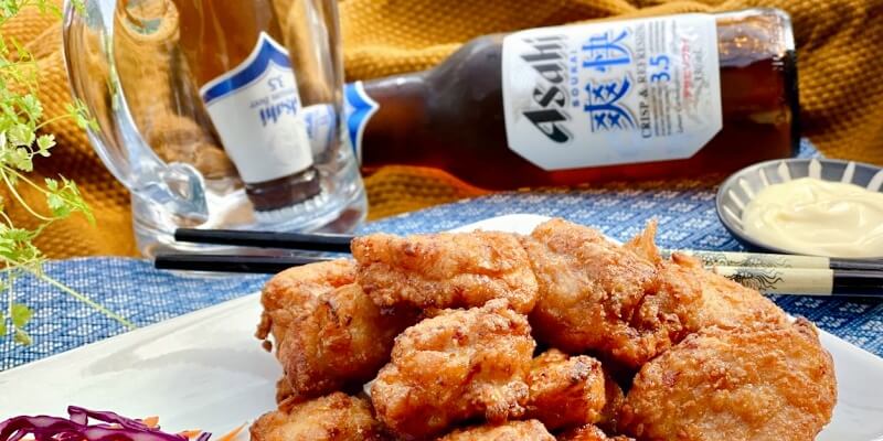 japanese-karaage-fried-chicken-with-asahi-beer