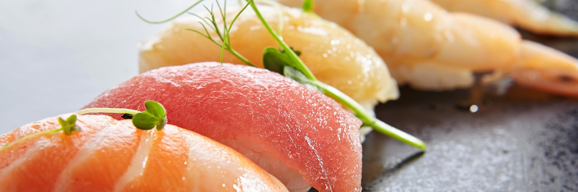 sashimi-sushi