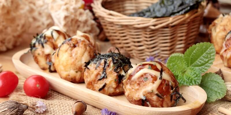 takoyaki-fried-balls-with-sauce-tradinition-japanese-food