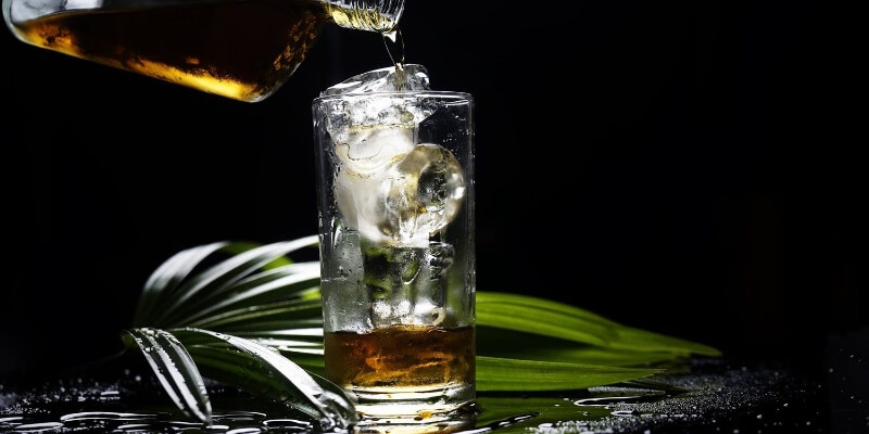 highball-whishky-with-soda