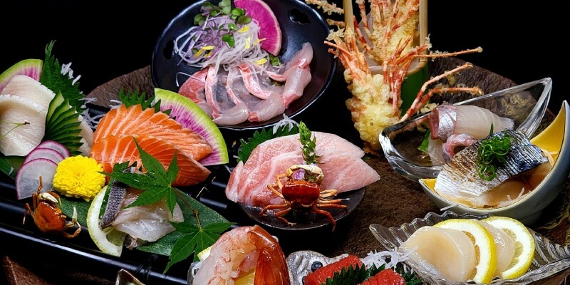 h omakase-using-fresh-seasonal-ingredients