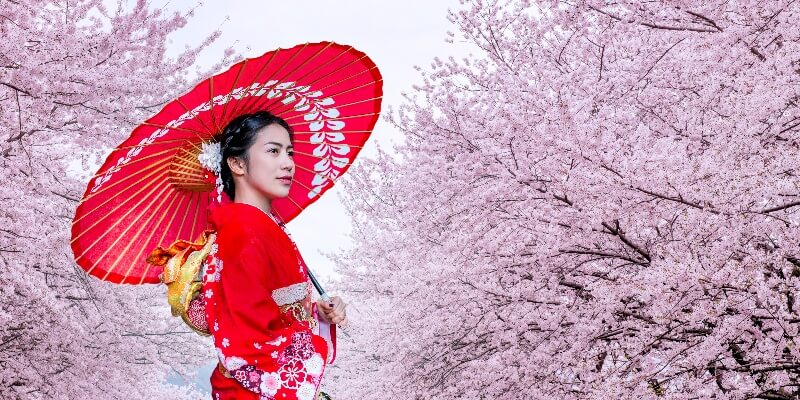 a-woman-wearing-kimono-in-spring